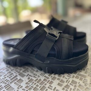 Black Women's Platform Sandals